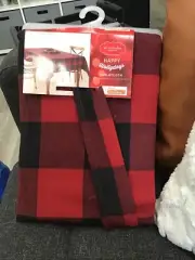 St Nicholas Square Red & Black Buffalo Check Tablecloth Oblong 60 x 102 Holiday
