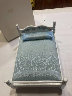 VTG CONCORD DOLLHOUSE BLUE, WHITE FLORAL DOUBLE BED #6501WB, NIB, BEAUTIFUL!