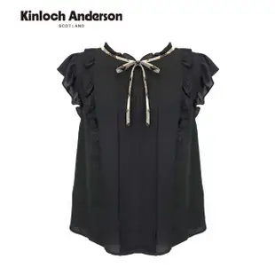 【Kinloch Anderson】浪漫雪紡波浪荷葉邊半袖上衣 領口蝴蝶結設計 圓領短袖上衣 金安德森女裝(黑)