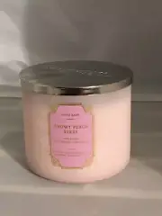 Bath & Body Works Snowy Peach Berry 3-Wick 14.5oz Candle White Barn DISCONTINUED