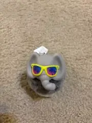 NWT Bath & Body Works Cool Fuzzy Elephant PocketBac Hand Sanitizer Clip Holder