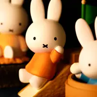 在飛比找蝦皮商城優惠-MIFFY 米飛兔 盲盒 單隻 盒玩 米飛兔 大吃四方 盒玩