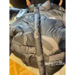 特價萬元出售全新THE NORTH FACE XX KAWS 1994 有帽羽絨外套700美版L號