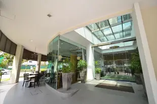 新加坡勞明達寰庭商旅酒店Aqueen Hotel Lavender