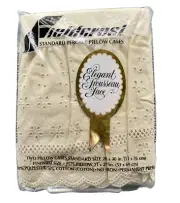 New Fieldcrest Elegant Trousseau Lace Set of 2 Standard Pillow Cases - NOS