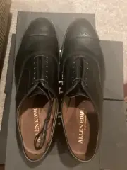 Allen Edmonds Fifth Avenue Black Dainite Soles F2 NWB