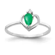 14k White Gold 5x3mm Pear Emerald A Real Diamond ring
