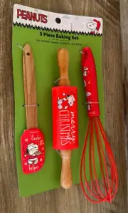 Peanuts Snoopy Christmas Holiday 3 Piece Baking Set Spatula Rolling Pin Whisk