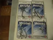 4- PACKS OF MUSTAD FLOUNDER RIGW/CORN BEADS SIZE 8 40 LB TEST NIP