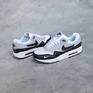 耐吉 耐克 Air Max 1 Ultra 2.0 Essential 灰色黑色白色 Sepatu