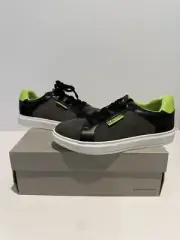 Brand New Reaction Kenneth Cole Liam Drake Size 5 Boys Shoes, Black