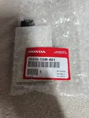 HONDA REAR LEFT SIDE BLIND SPOT RADAR SENSOR OEM 21 - 22 With Mount Bracket!