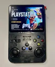 R36S Game Handheld Game Console 64 GB Linux System 3.5 Inch IPS Screen
