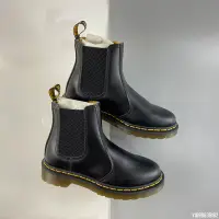 在飛比找Yahoo!奇摩拍賣優惠-Dr.martens 1460 黑 皮革 馬丁靴 防滑 男女