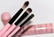 TOO FACED Shadow Brushes Essential 3 Piece Set Smudger, Lid, Crease NIP!
