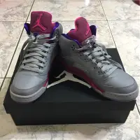 在飛比找蝦皮購物優惠-NIKE GIRLS AIR JORDAN 5 RETRO 