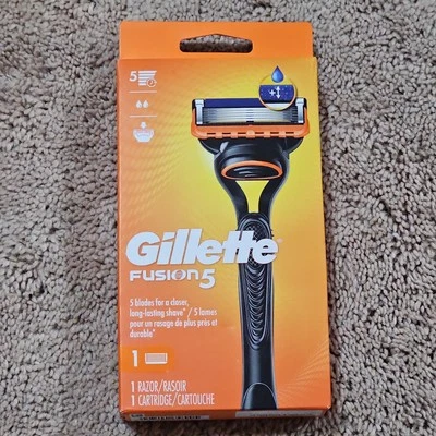 Gillette Fusion 5 Men's Razor 1 Handle + 1 Blade Refills