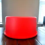 Tupperware Round Cake Taker Classic Cake Carrier Red Passion Color