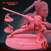 Black Florence Crouching - 40mm Crisis Protocol Miniature | Superhero | Trident