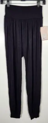 Danskin Women’s Size Large (12/14) Rich Black Harmer Pants Dancewear