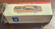 2001 GM Diecast 1969 Oldsmobile 442 Readers Digest Edition 1/64 New