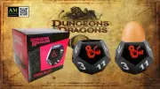 Dungeons & Dragons - 3D Egg Cup With Salt Shaker Dice - Dice New/Boxed