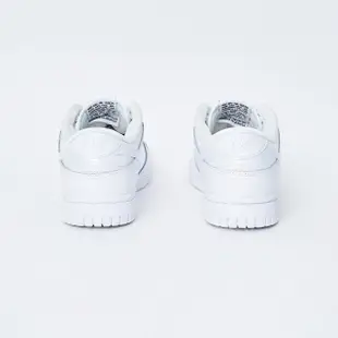 【NIKE 耐吉】W Dunk Low 女鞋 白色 漆皮 低筒 潮流 穿搭 運動 休閒 休閒鞋 FD8683-100