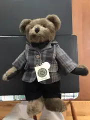 Wesley Bearimore retired large 16in Boyds plush teddy bear jacket & pants