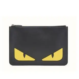 Fendi Pouch 黑色 防刮 牛皮 黃眼 魔魔 怪獸 手拿包 7N0078 現貨