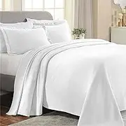 Superior Paisley Jacquard Matelassé 100% Premium Cotton Bedspread with Matching Shams, King, White