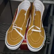 NIB VANS MENS GOLDEN BROWN/ TRUE WHITE SK8 HI SEUDE SNEAKER U.S MENS SZ. 9