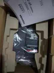 1PCS Toshiba Inverter VFS15-2004PM
