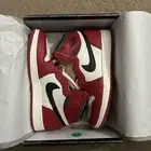 Air Jordan 1 Retro High OG "Lost and Found/Chicago" size 4Y OG BOX
