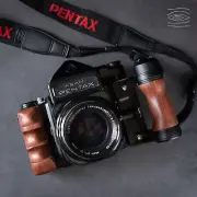 Wood Wooden Camera Hand Grip For Pentax 67 6X7 6*7 Left and Right Handle Holder