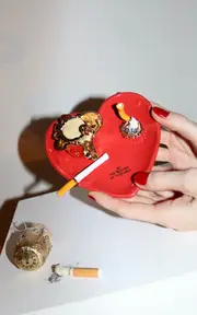 [The Rolling And The Stoned] Champagne Lover Ashtray