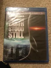 The Day the Earth Stood Still (Blu-ray Disc, 2009, 3-Disc Set, Includes...