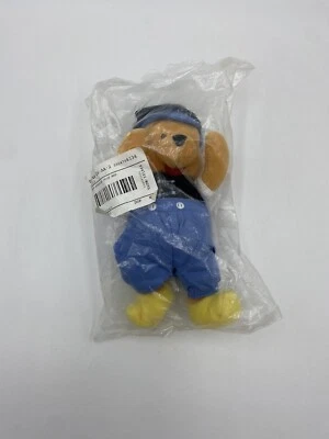 Disney Store Netherlands Pooh Winnie the Pooh Plush Sealed 9" inch With Pin. G5