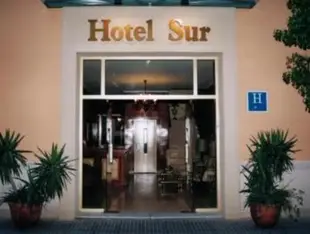 蘇馬拉加酒店