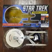 WILLIAM SHATNER SIGNED & QUOTE STAR TREK DIAMOND SELECT USS ENTERPRISE JSA COA