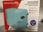 Frigidaire Retro Mini Personal Fridge Cooler up to 9 Cans/ 6-liters Blue EFMIS17