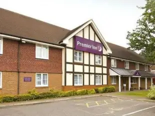 倫敦蓋特威克機場東普瑞米爾酒店- 巴爾肯貝道Premier Inn London Gatwick Airport East - Balcombe Road