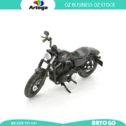 Harley Davidson 2014 Sportster Iron 883 Black scale 1:12 model bike diecast