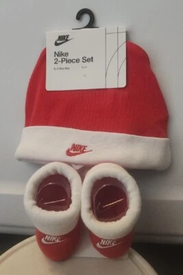 Nike Baby Infant 0-6 month Hat and Bootie Sock Set Newborn▪︎Red White▪︎NEW