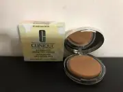 Clinique Superpowder Double Face Makeup 0.35oz #01 Matte Ivory Boxed