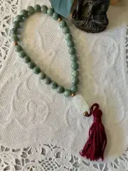 Elegant Natural Stone Wrist Mala/Prayer Beads. Serpentine & White Jade.