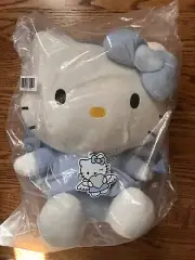 Hello Kitty and Friends x Forever 21 Hello Kitty plush backpack