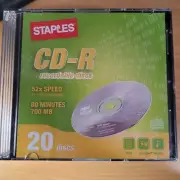 Staples Recordable Compact Discs (20 CD-Rs) W/ Slim Jewel Cases 52X NEW