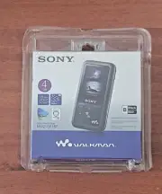Sony Walkman NWZ-S616F 4GB 1.8 Inch Display Digital Media Player Video MP3