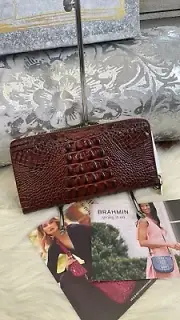 NWT BRAHMIN SKYLER CLUTCH WALLET IN PECAN MELBOURNE