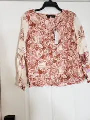 TAHARI 100% LINEN BLOUSE BUTTON UP LONGSLEVE AND CUTE NEW WITH TAGS